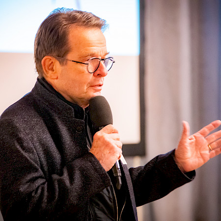 Dr. med. Philippe Glasson, Clinique de Genolier, Genolier | Vice Chairman of the Board of Directors, Swiss Medical Network