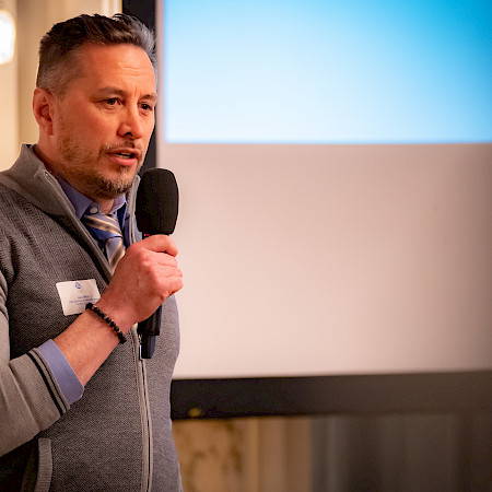 Dr. med. Alec Cikes, Clinique de Genolier, Genolier