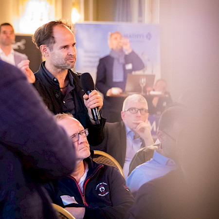 Dr. med. Andreas von Roll, Privatklinik Obach, Solothurn