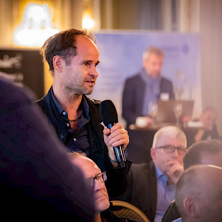 Dr. med. Andreas von Roll, Privatklinik Obach, Solothurn