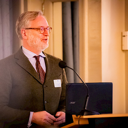 Prof. Dr. med. Maurizio Calcagni Universitätsspital Zürich, Zürich