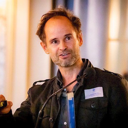 Dr. med. Andreas von Roll, Privatklinik Obach, Solothurn