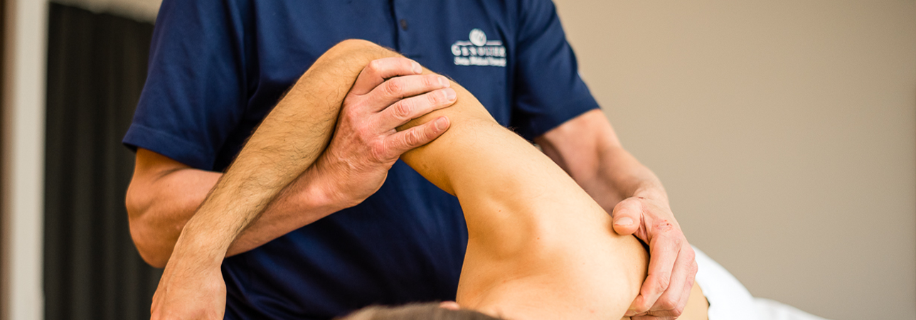 Frozen-Shoulder-Behandlung und Therapie
