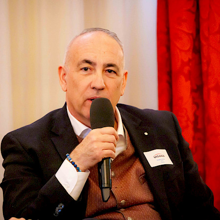 Angelo Eggli​, CEO Visana