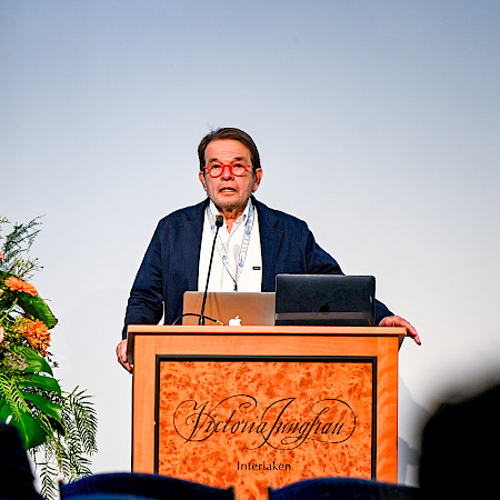 Dr. Philippe Glasson, FMH Specialist in Internal Medicine, Clinique de Genolier | Vice President of the Board of Directors, Swiss Medical Network