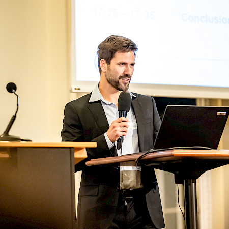 Dr Elia Coppens, Rehabilitation specialist and sports physician, Clinique Générale Beaulieu, Geneva