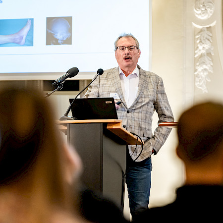 Dr Ewen Cameron, Obach, Orthopaedic surgeon and sports physician, Privatklinik Obach, Solothurn